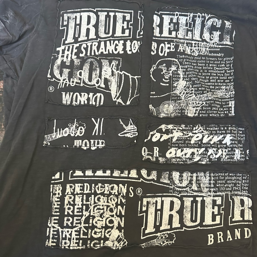 True religion, Buddha size medium men’s shirt